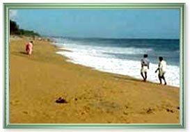 Thirumullavaram Beach in Kerala